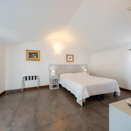 Albergo Residenziale La Corte Tortoli Exterior photo