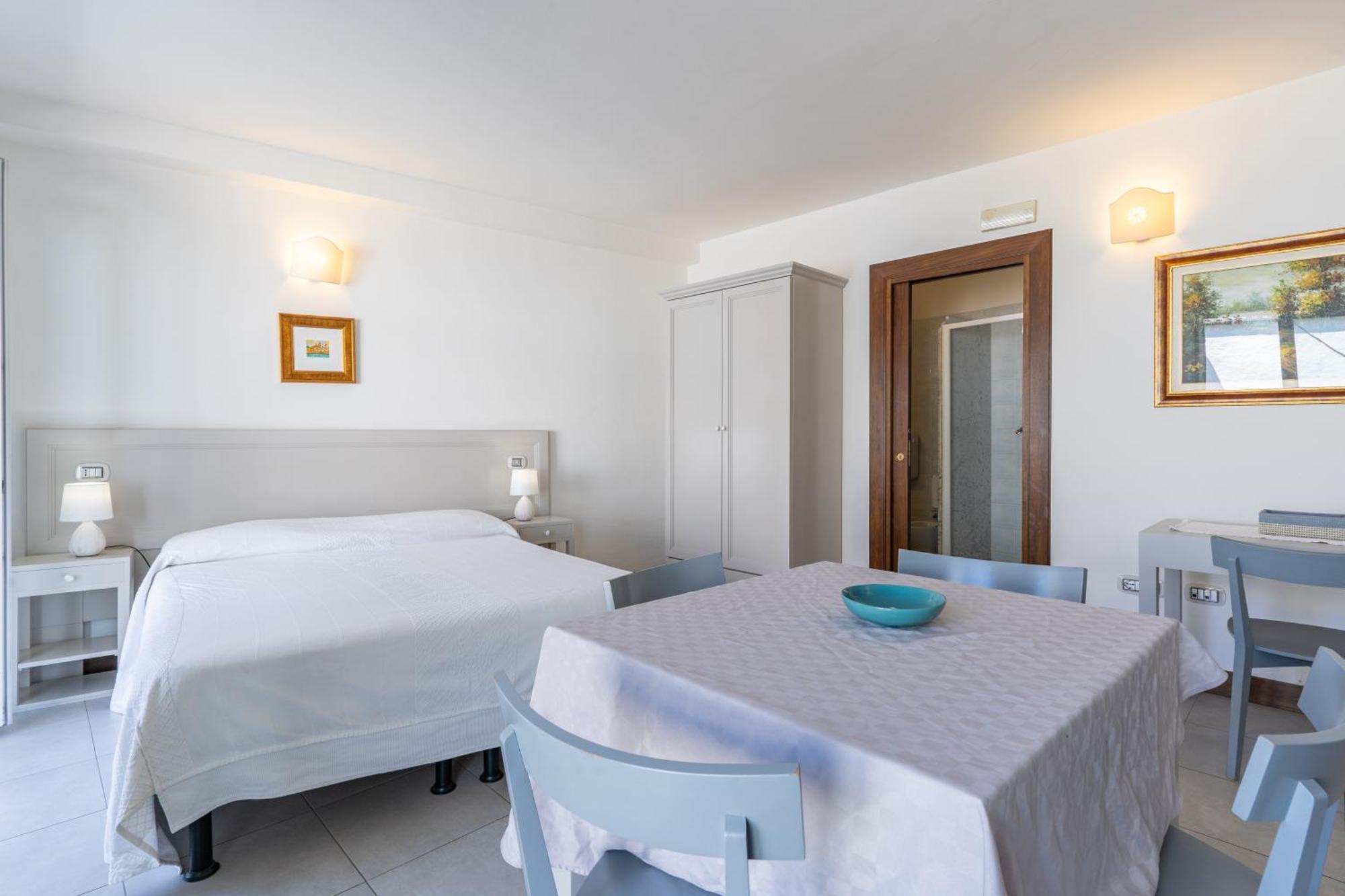 Residenziale La Corte Hotel 3*